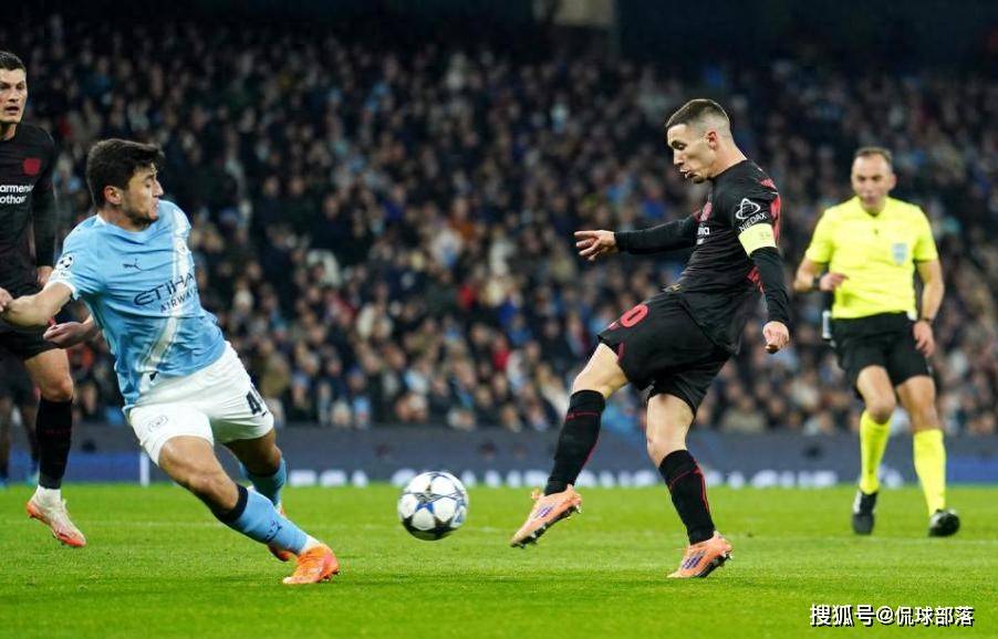 สามความพลิกล็อกในแชมเปียนส์ลีกในคืนเดียว! บาร์เซโลนา 0-3 เชลซี, แมนเชสเตอร์ ซิตี้ 0-2 ความพ่ายแพ้ครั้งแรก ล่าสุดอันดับเป็นดังนี้: โบรุสเซีย ดอร์ทมุนด์ ประตู อาแจ็กซ์