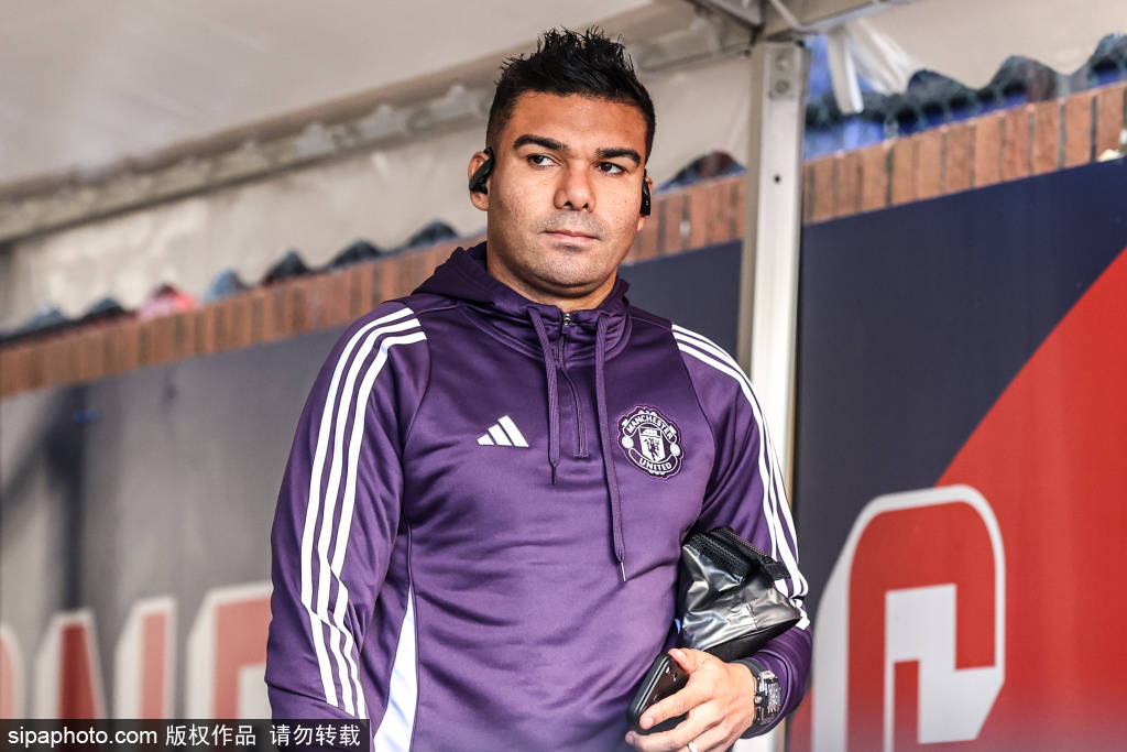 แมนเชสเตอร์ ยูไนเต็ด เตรียมพร้อมรับมือ เวสต์แฮม ยูไนเต็ด: คูนา กลับมา, นักเตะดาวรุ่งได้รับความไว้วางใจ_อาโมริม_สภาพความพร้อม_การแข่งขัน