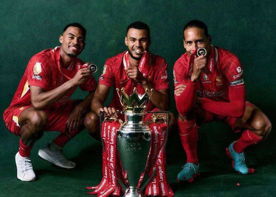 ผลการจับสลากฟุตบอลโลก 2026 ประกาศแล้ว: นักเตะลิเวอร์พูลทำผลงานอย่างไร? ความระทึกใจของซาลาห์ในรอบเพลย์ออฟ