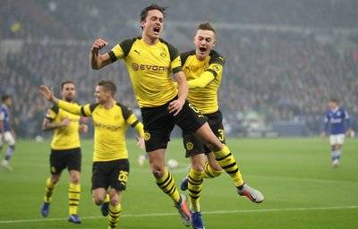 ศึกบุนเดสลีกา: โบรุสเซีย ดอร์ทมุนด์ พบ ฮอฟเฟ่นไฮม์ – การแข่งขันชิงตั๋วยุโรปทวีความดุเดือด กลยุทธ์ | ลูกตั้งเตะ | แชมเปียนส์ลีก