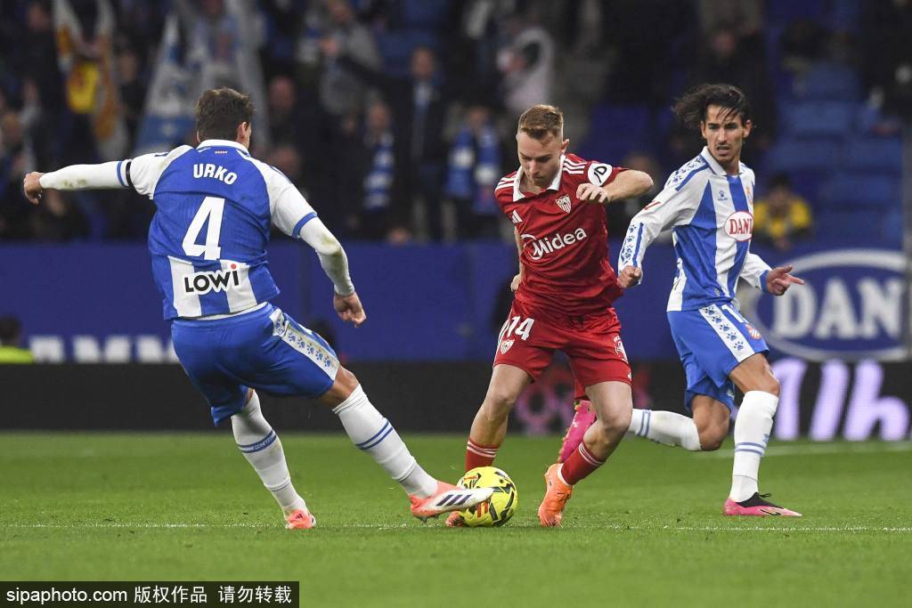 มาร์เซโลเปิดเผยความทรงจำที่เจ็บปวดที่สุดในอาชีพของเขา: พ่ายแพ้ 0-5 ต่อบาร์เซโลนา เราแทบจะแตะบอลไม่ได้เลย ลาลีกา การแข่งขันเรอัลมาดริด