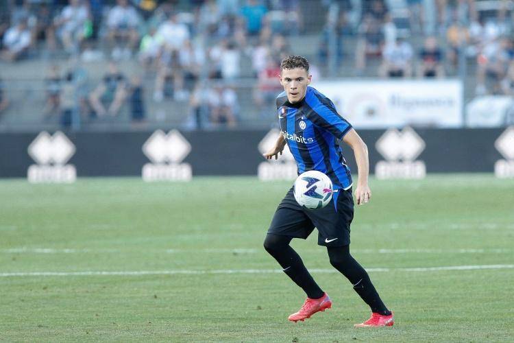 Toldo หวังว่า Ghirasi จะพิจารณา Serie A สไตล์ของ Asllani คล้ายกับ Pirlo อยู่บ้าง การแข่งขัน | แชมเปียนส์ลีก | อินเตอร์ มิลาน