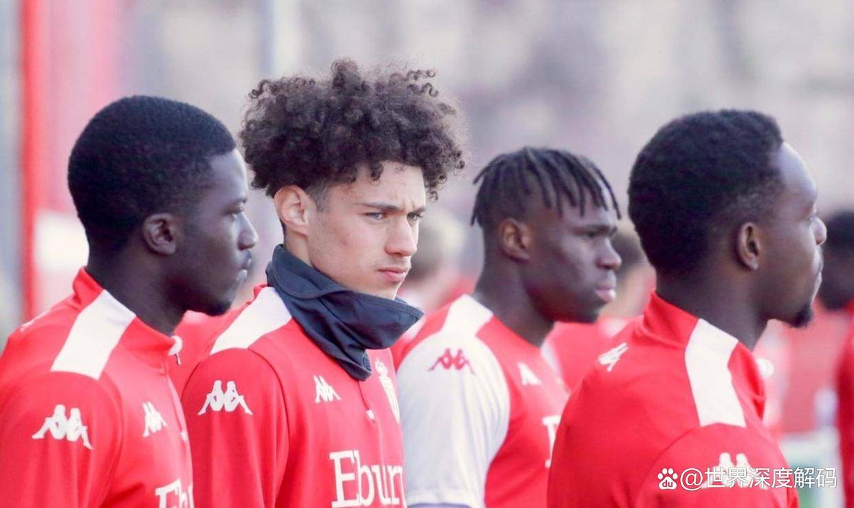 ความสนใจของแมนเชสเตอร์ซิตี้ในอัคลิอูช: เรื่องราวการย้ายทีมที่ยังไม่ถึงบทสรุป _ผู้เล่น_ รayan Cherki _สโมสร_ โมนาโก