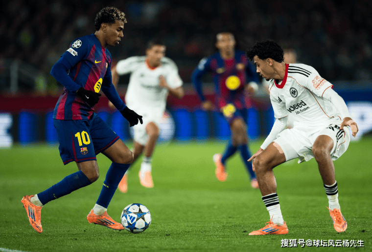 แชมเปียนส์ลีก: คูเด้ทำสองประตู พาบาร์เซโลนาชนะแฟรงค์เฟิร์ต 2-1 ขยายสถิติชนะรวดเป็นสี่เกม พร้อมมุ่งสู่รอบน็อคเอาท์_บาร์เซโลนา_แมตช์