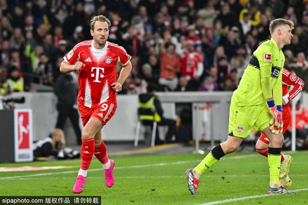 เคนทำลายสถิติอีกครั้ง: ประตูที่ 50 ของบาเยิร์น มิวนิคในปี 2025 – การเดินทางในตำนาน ประตู | บุนเดสลีกา | การแข่งขัน