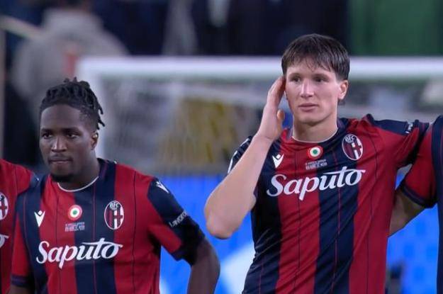 ดอร์ทมุนด์ที่ขาดผู้เล่นสำคัญเฉือนชนะกลัดบัค 2-0 ในเกมที่น่าเบื่อ แต่ชัยชนะครั้งนี้ไม่ได้สร้างความยินดีมากนัก ในขณะเดียวกัน อินเตอร์ มิลาน ต้องตกรอบอย่างน่าตกใจหลังจากพลาดจุดโทษสามครั้งติดต่อกัน