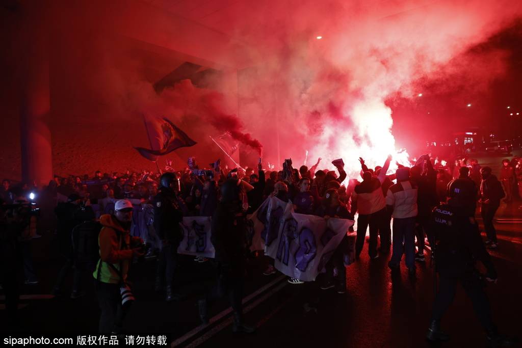 บาร์เซโลนา คว้าชัยชนะอีกครั้ง แชมป์ฤดูหนาวทั้งชื่อและผลงาน! _บาร์เซโลนา_ _ฟลิค_ _ราฟินญา_