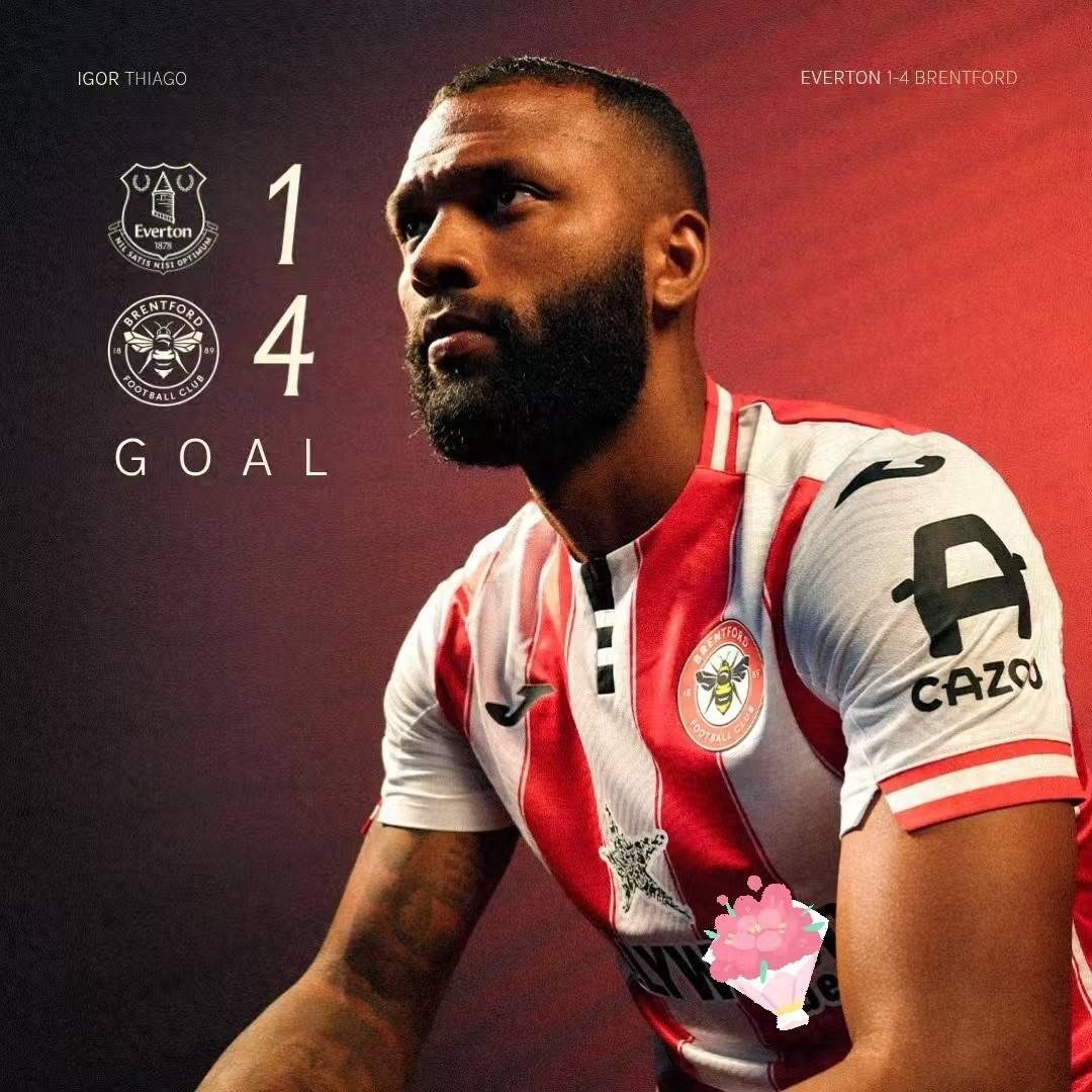 ราชินีคนใหม่! กองหน้าตัวเป้าชาวบราซิล ผู้ทำประตูสูงสุดอันดับสองในพรีเมียร์ลีกฤดูกาลนี้ 14 ประตู รองจากฮาแลนด์เท่านั้น อิกอร์ ติอาโก้ เบรนท์ฟอร์ด