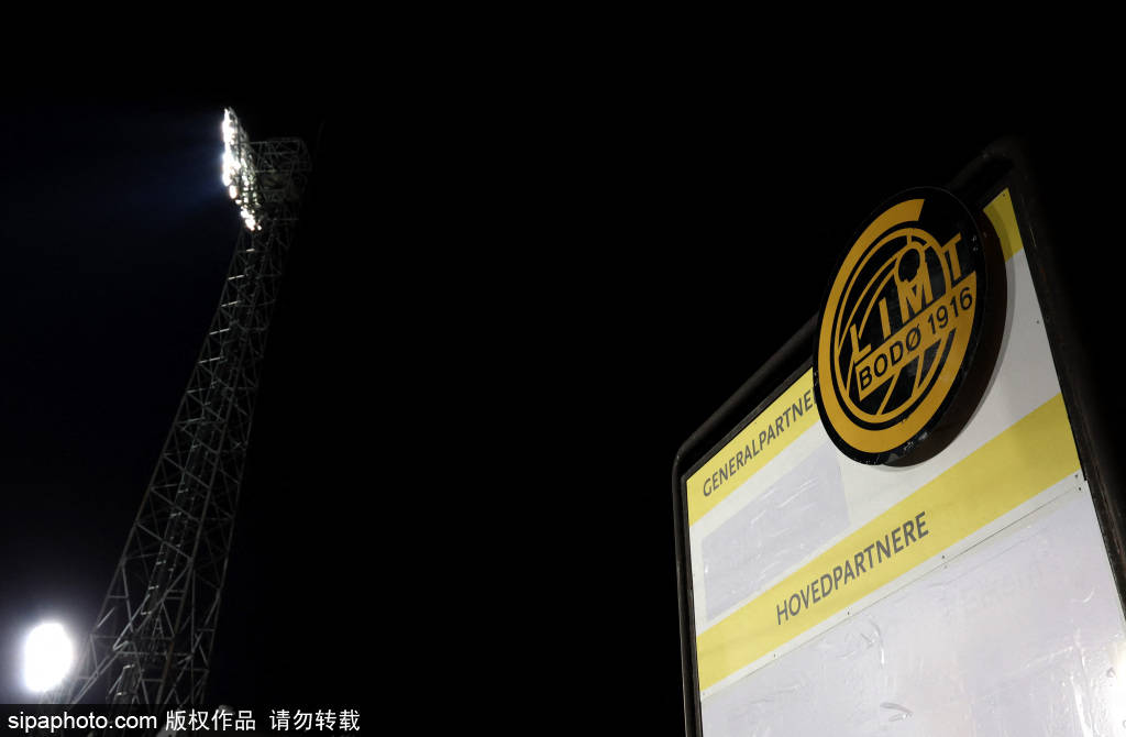 การวิเคราะห์เชิงลึกของเป๊ป กวาร์ดิโอลา เกี่ยวกับการปะทะในประวัติศาสตร์กับท็อตแนม: การต่อสู้ทางแทคติกและการประเมินผลกระทบจากมุมมองของลีกชั้นนำ 5 ลีก แมนเชสเตอร์ ยูไนเต็ด, แมนเชสเตอร์ ซิตี้, ลิเวอร์พูล