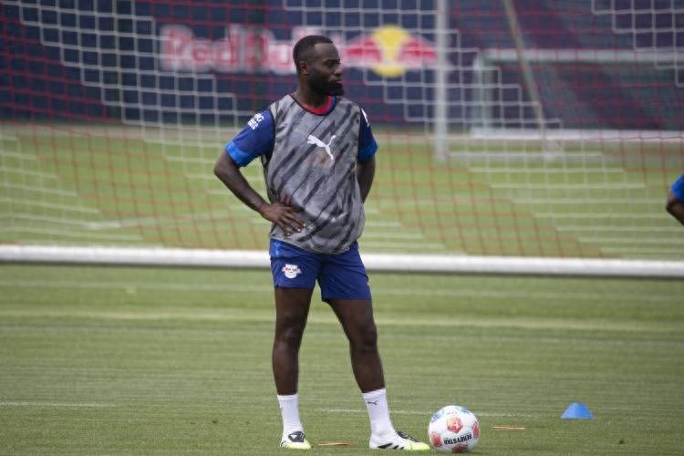 สล็อตตั้งเป้าสร้างทีมดัตช์ ลิเวอร์พูลวางแผนยืมตัวเฮคเตอร์ทีมชาติฮอลแลนด์ในช่วงฤดูหนาว แบ็คขวาซันเดอร์แลนด์ เฟเยนูร์ด