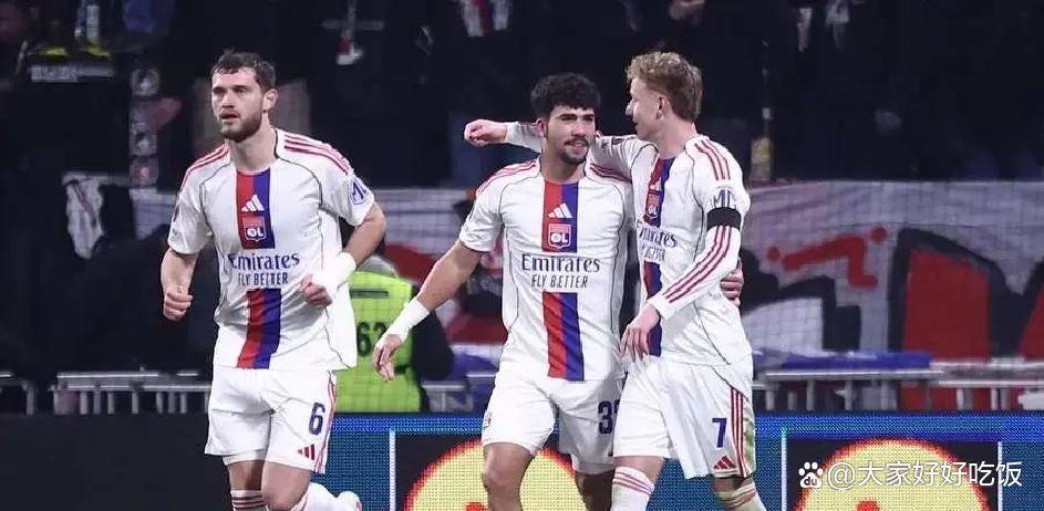 จังหวะกำหนดผลลัพธ์: รอบก่อนรองชนะเลิศยูโรปาลีกและการป้องกันแชมป์ประเภทคู่ผสมออสเตรเลียนโอเพ่น – ฝ่ายใดจะฝังจังหวะเข้าไปในกระดูกของพวกเขาได้ก่อน? การต่อสู้จังหวะ_เพียร์ซ_รอบ_คู่ต่อสู้