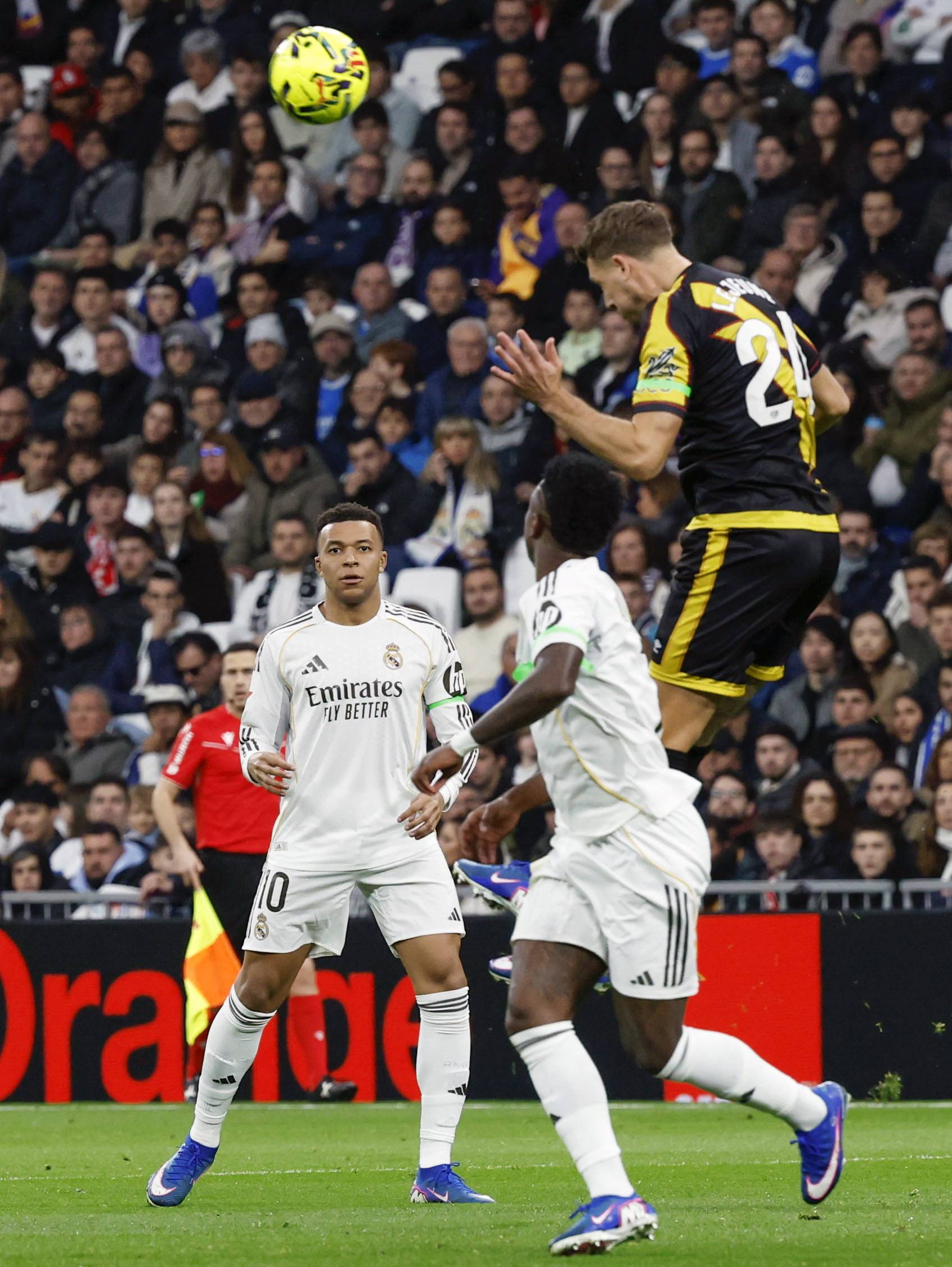 ฟุตบอล - ลาลีกา: เรอัล มาดริด ชนะ เรอัล เบติส มาดริด, ซีเอ็นเอ็น