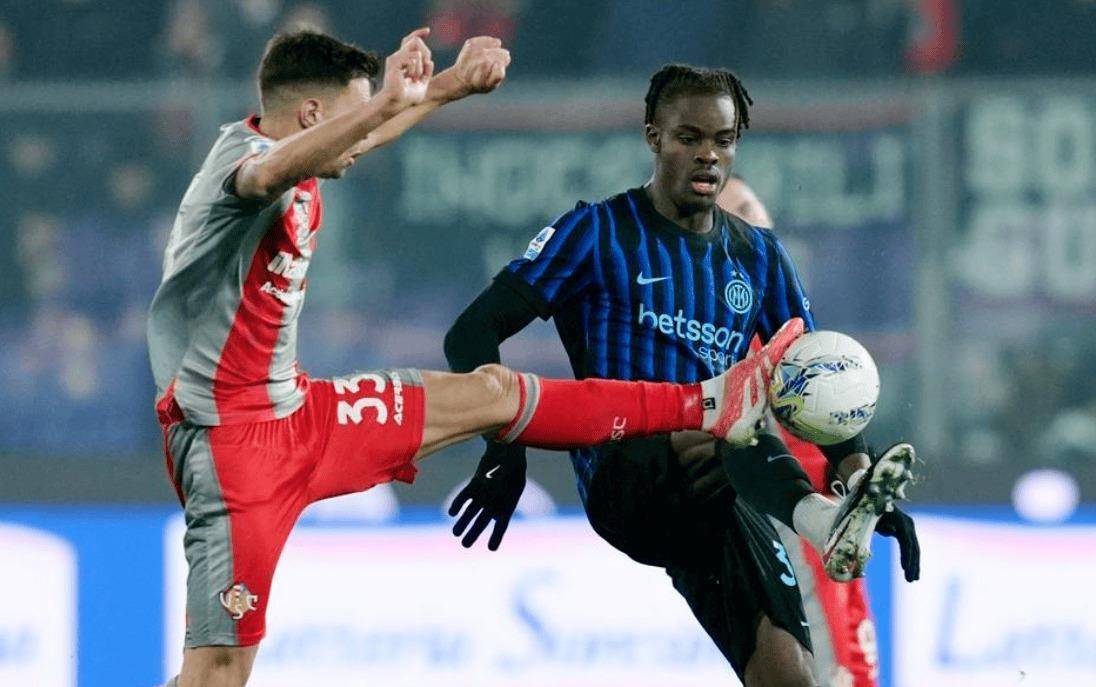 การแข่งขันชิงแชมป์เซเรียอาตัดสินตั้งแต่เนิ่นๆ? อินเตอร์ มิลาน ทิ้งห่างด้วย 55 คะแนน มิลานไม่สามารถไล่ทัน, นาโปลีหลุดจากการแข่งขันแล้ว_การแข่งขัน_เครโมเนเซ_แชมเปียนส์ลีก