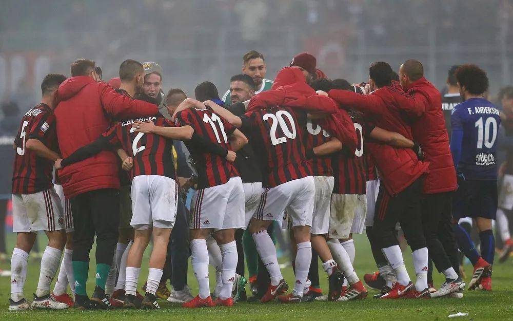 พรีวิวการแข่งขันกัลโช่ เซเรีย อา นัดที่ 23: โบโลญญ่า พบ เอซี มิลาน – รอสโซเนรี่มุ่งรักษาตำแหน่งท็อปทเวนตี้ ยูฟ่า แชมเปียนส์ลีก ยูฟ่า ยูโรปาลีก นาโปลี