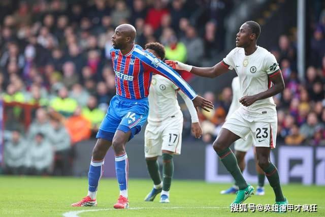 กองหน้าคริสตัล พาเลซในพรีเมียร์ลีก เมตแลนด์-ไนล์ส ได้รับการวินิจฉัยจากแพทย์ในมิลานว่ามีปัญหาที่กระดูกอ่อนหัวเข่า! ยูเวนตุสตกตะลึงด้วยความผิดหวัง_ขงจื๊อ_ดำเนินการตามที่ได้รับแจ้ง